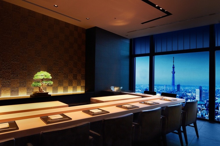 Sushi Sora's location on the 38th floor of the Mandarin Oriental Tokyo offers sweeping views of the megalopolis.